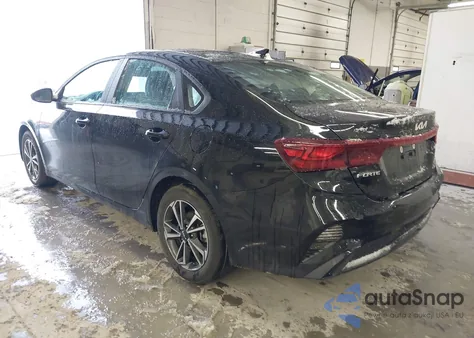 2024 Kia Forte Lxs из США, поврежденный, VIN 3KPF24AD1RE758415